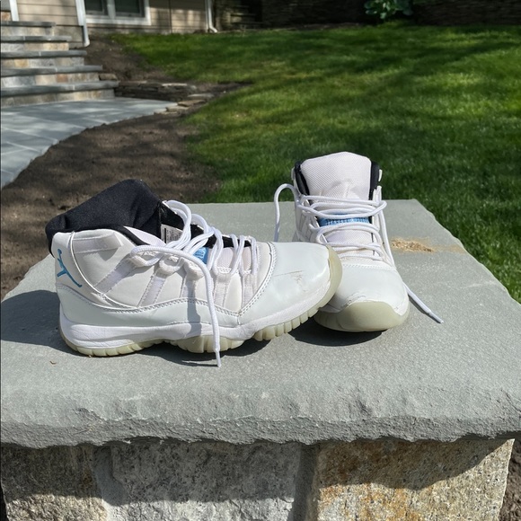 Air Jordan 11 Retro - Legend Blue Men’s Size:8 - Picture 2 of 7